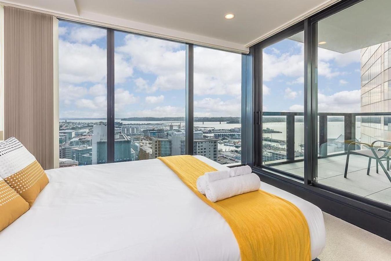 Top Floor Harbour View And Skytower View Apartment In Cbd Auckland Luaran gambar